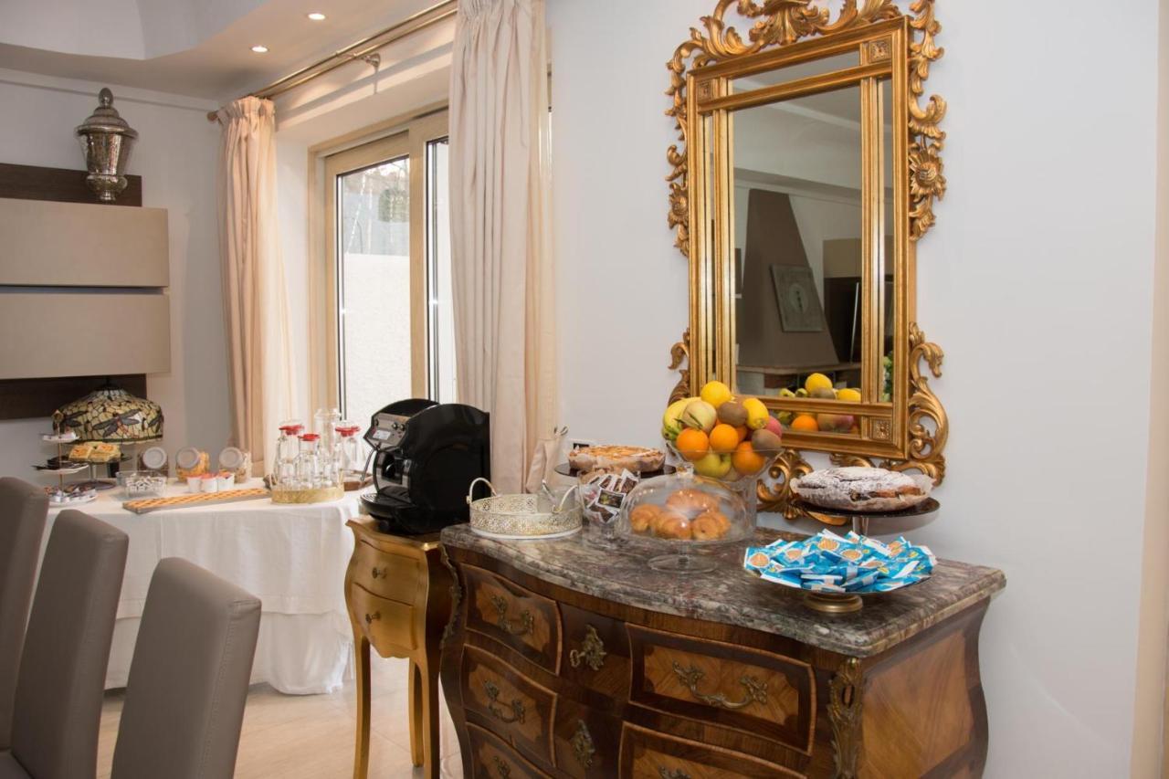 איסקיה Villa Matilda Luxury B&B מראה חיצוני תמונה
